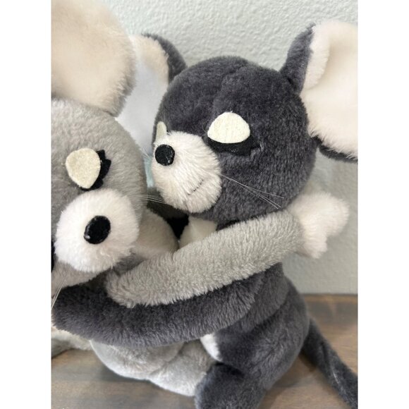 Vintage 1976 Dakin Hugging Mice Plush Toys Stuffed Animals Great Condition - Picture 4 of 9